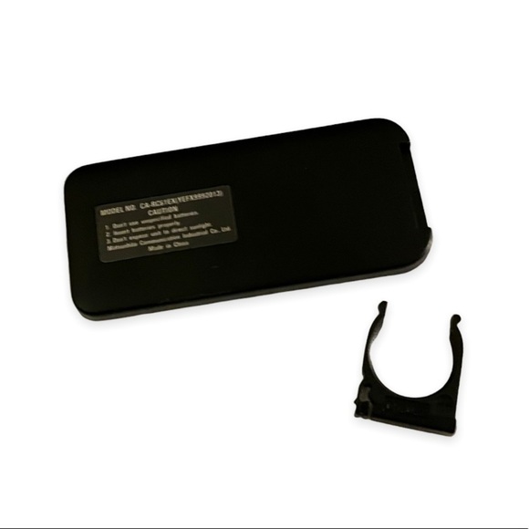 Panasonic Car Audio Remote Control Original Requires Battery‎ Untested Open Bag - Picture 4 of 5